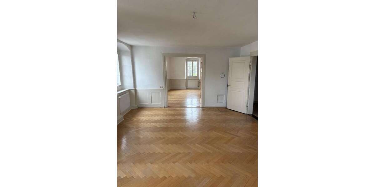 Etagenwohnung Radolfzell - 4.5 Zimmer, 144 m&sup2;, 1.680&euro; | Angebot:26630643