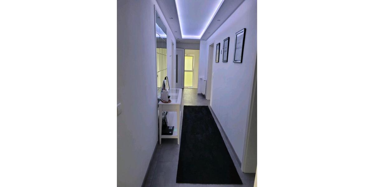 Dachgeschoßwohnung Bretten - 4 Zimmer, 105 m&sup2;, 1.250&euro; | Angebot:24630747