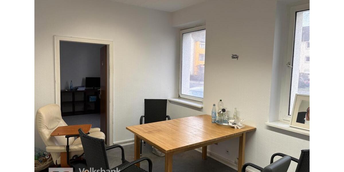 Einfamilienhaus Bonn Hardtberg - 5 Zimmer, 153 m&sup2;, 2.700&euro; | Angebot:25722262