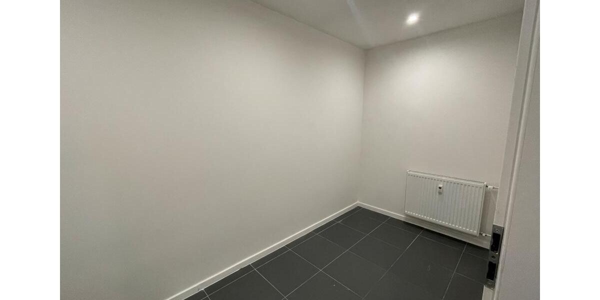 Erdgeschoßwohnung Jüterbog - 4 Zimmer, 120 m&sup2;, 1.380&euro; | Angebot:24362199