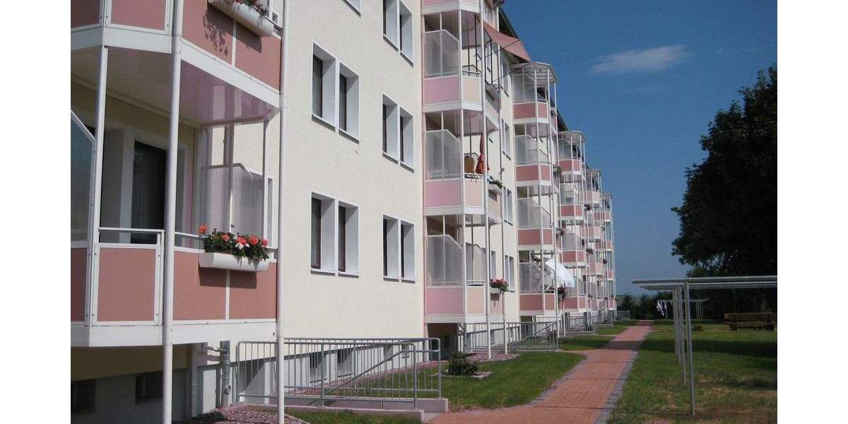 Etagenwohnung Am Ohmberg OT Bischofferode Bischofferode - 3 Zimmer, 60 m&sup2;, 293&euro; | Angebot:25696026