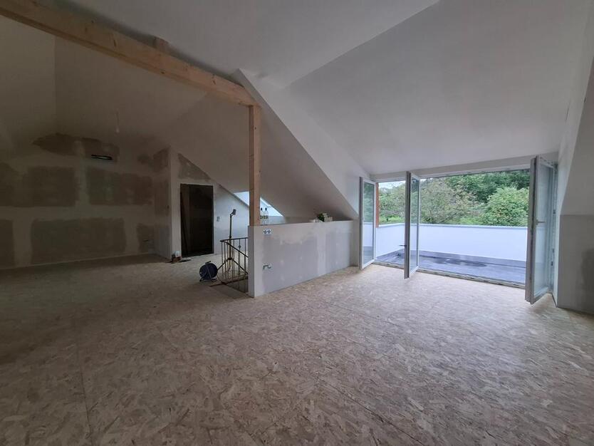 4 ZKB Studio-MaisonetteWohnung inkl. Balkon in Merzig-Brotdorf