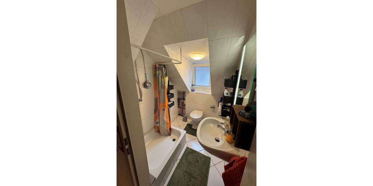 ***kl. gemütliche 2-Zimmer DG- Wohnung in der Altstadt von Nürnberg 2 zimmer