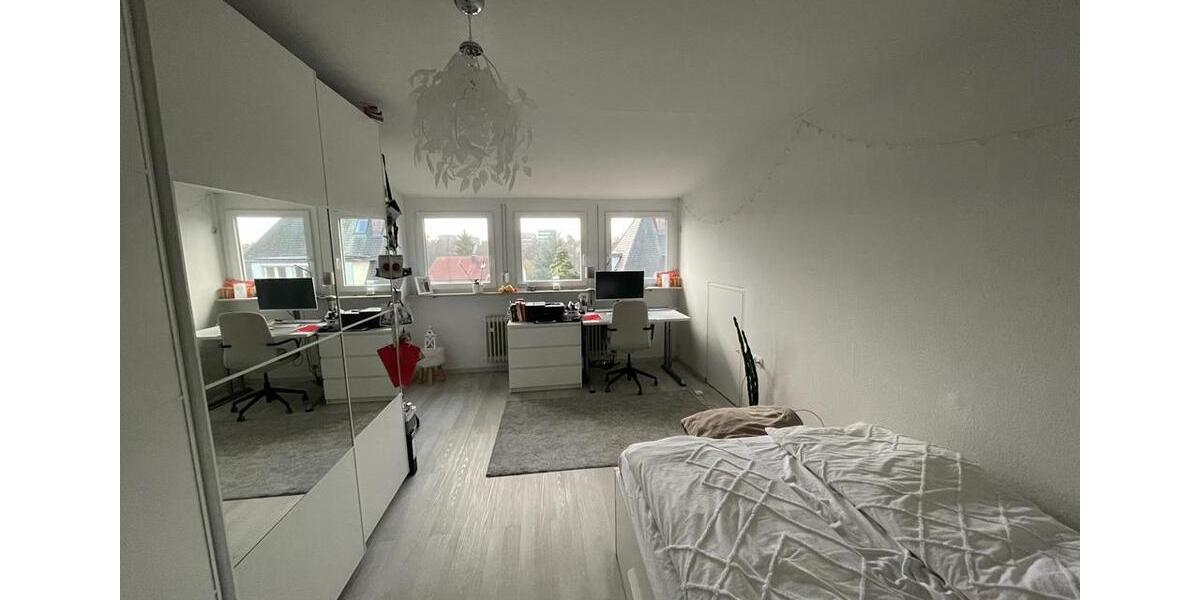 Dachgeschoßwohnung Buckenhof - 2 Zimmer, 60 m&sup2;, 1.000&euro; | Angebot:26549894