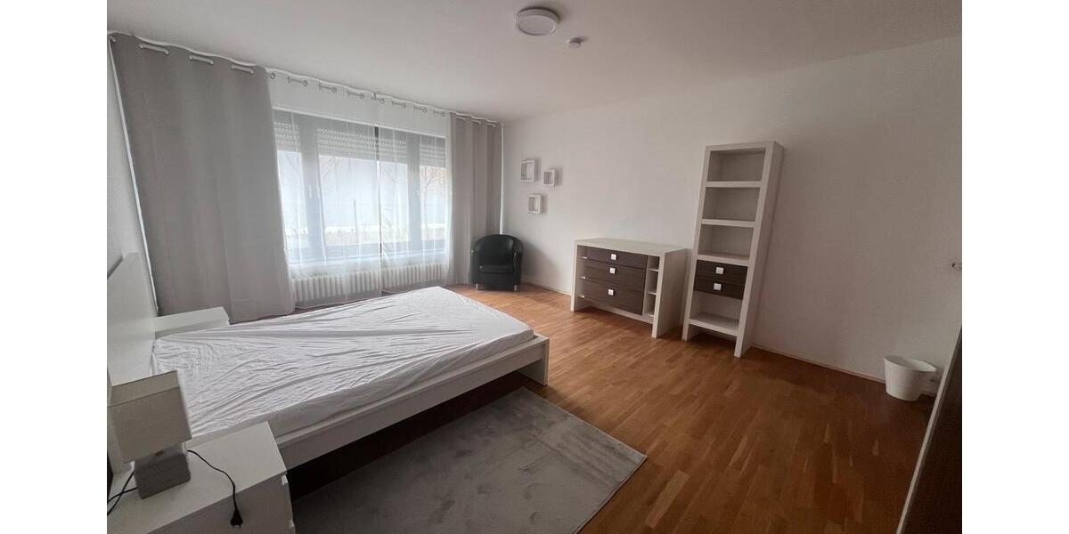 Wohnen auf Zeit Bornheim - 3 Zimmer, 23 m&sup2;, 600&euro; | Angebot:26628638