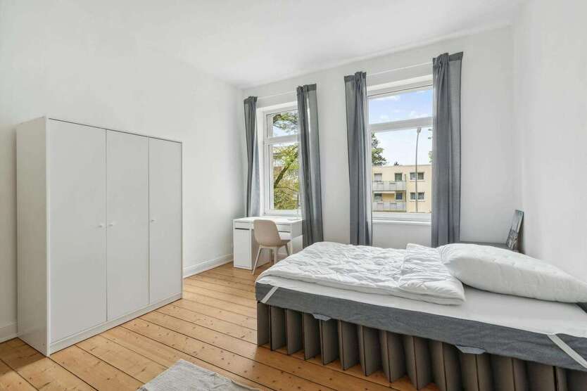 WG-Zimmer in Hamburg 690 € 16 m² zimmer