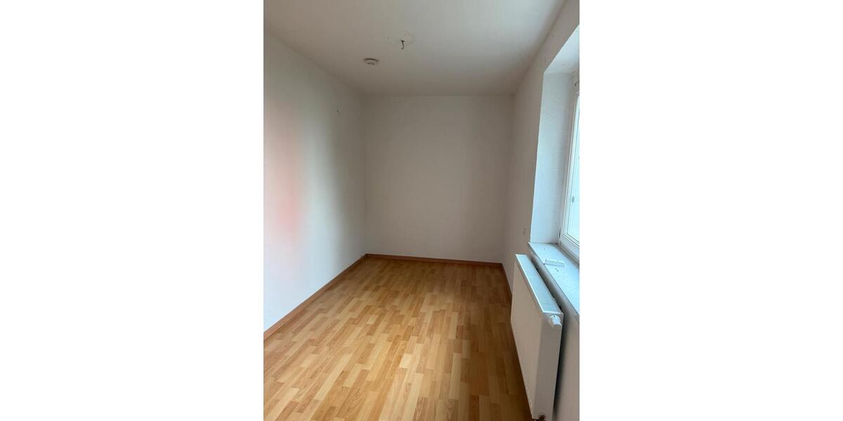 Erdgeschoßwohnung Mücheln (Geiseltal) - 2.5 Zimmer, 49 m&sup2;, 295&euro; | Angebot:25782207