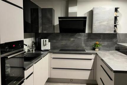 4-Zimmer- Souterrainwohnung, 145 qm in Offenbach 4 zimmer