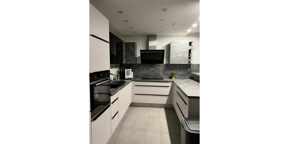 4-Zimmer- Souterrainwohnung, 145 qm in Offenbach 4 zimmer