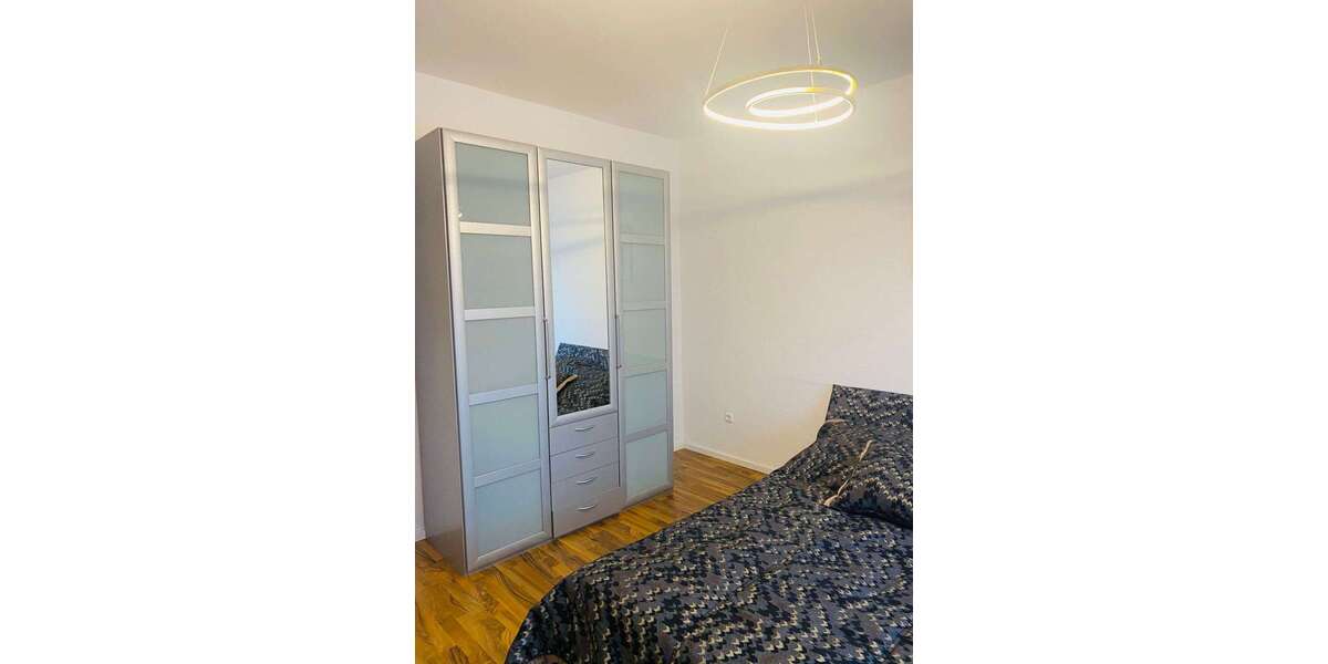Zimmer Eschborn - 2 Zimmer, 1.700&euro; | Angebot:24986059