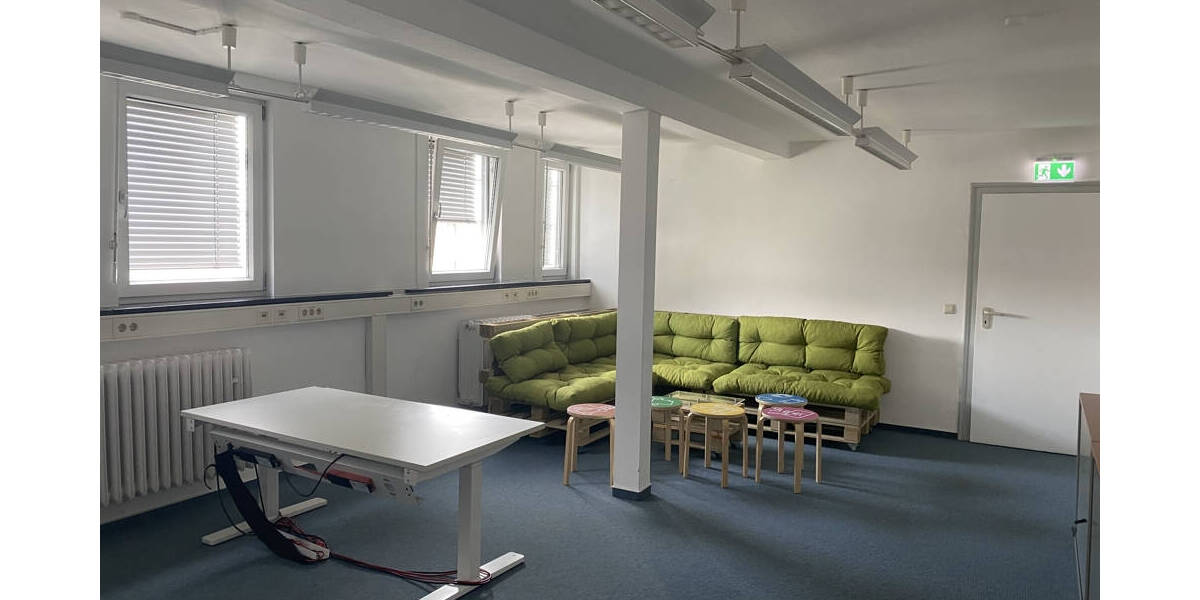 Mehrfamilienhaus, Wohnhaus Karlsruhe / Innenstadt Weststadt - 6 Zimmer, 2 m&sup2;, 19.000&euro; | Angebot:25682174