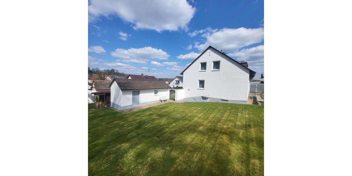 Mehrfamilienhaus, Wohnhaus Krumbach (Schwaben) - 5 Zimmer, 144 m&sup2;, 1.500&euro; | Angebot:25300778