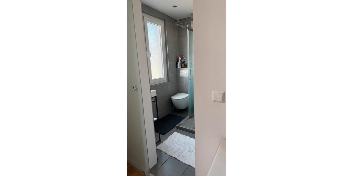 Etagenwohnung Hannover Vahrenwald-List - 4 Zimmer, 105 m&sup2;, 1.598&euro; | Angebot:26670631