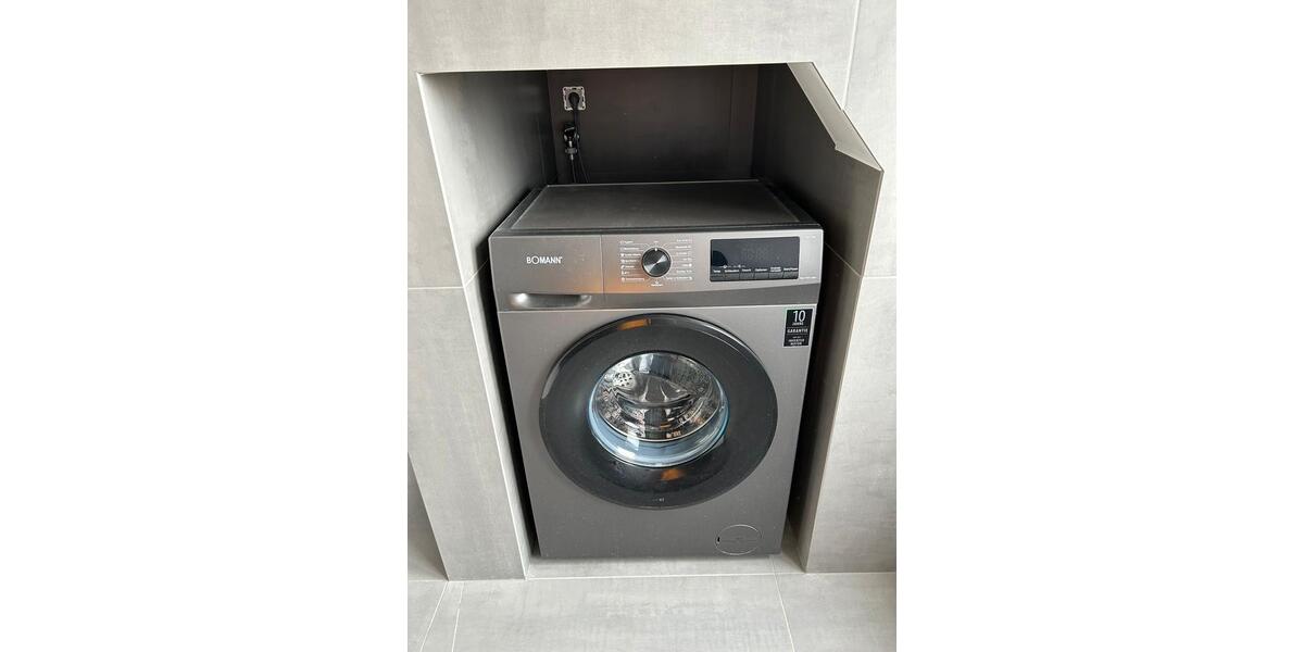 Dachgeschoßwohnung Oberhaching Deisenhofen - 1.5 Zimmer, 40 m&sup2;, 1.850&euro; | Angebot:24626456