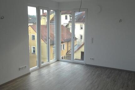 Wohnung Ansbach - 3 Zimmer, 95 m&sup2;, 990&euro; | Angebot:25374536