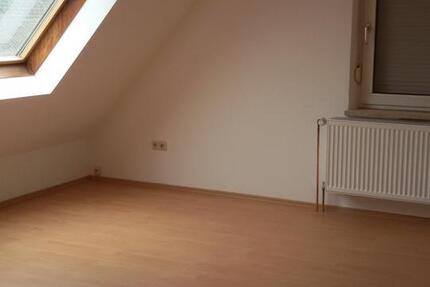 Wohnung Dickenschied - 4 Zimmer, 100 m&sup2;, 600&euro; | Angebot:23612470