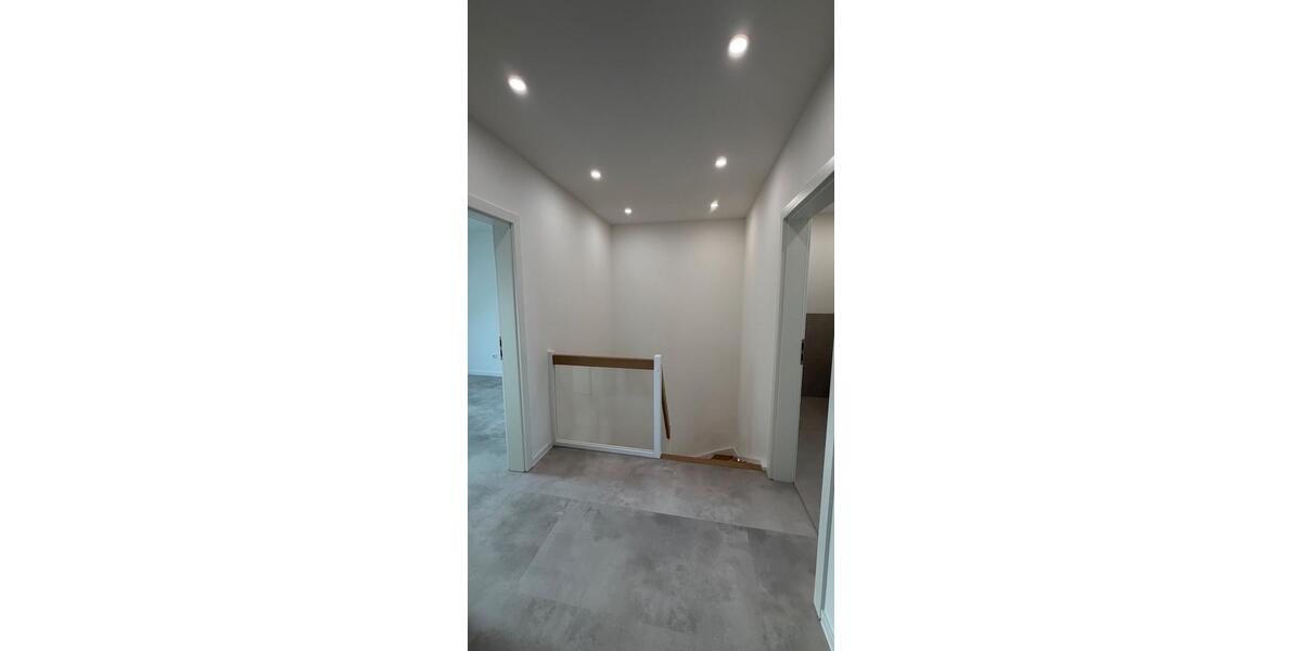 Doppelhaushälfte Ummern - 5 Zimmer, 131 m&sup2;, 1.450&euro; | Angebot:26043149