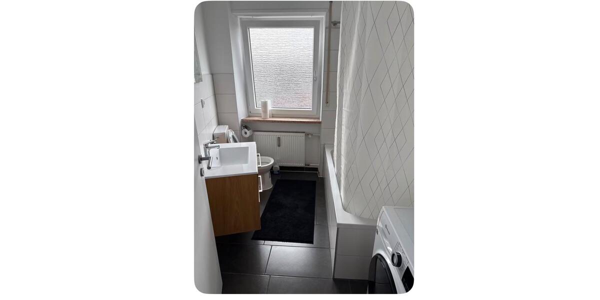 Etagenwohnung Augsburg Lechhausen - 3 Zimmer, 90 m&sup2;, 1.670&euro; | Angebot:25550461