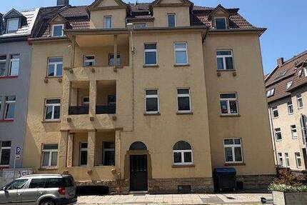 3-Raum-Wohnung mit Balkon in Erfurt-Süd