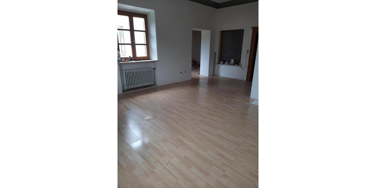 Etagenwohnung Mitterfels - 2 Zimmer, 74 m&sup2;, 550&euro; | Angebot:25287672