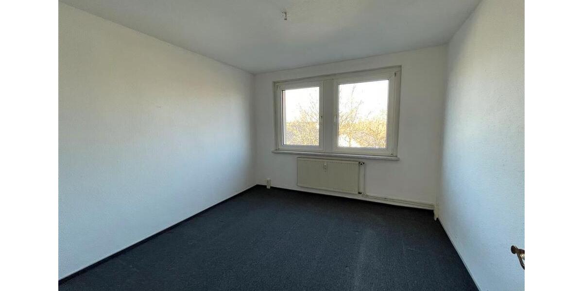 Etagenwohnung Elsterwerda - 3 Zimmer, 67 m&sup2;, 363&euro; | Angebot:19446267