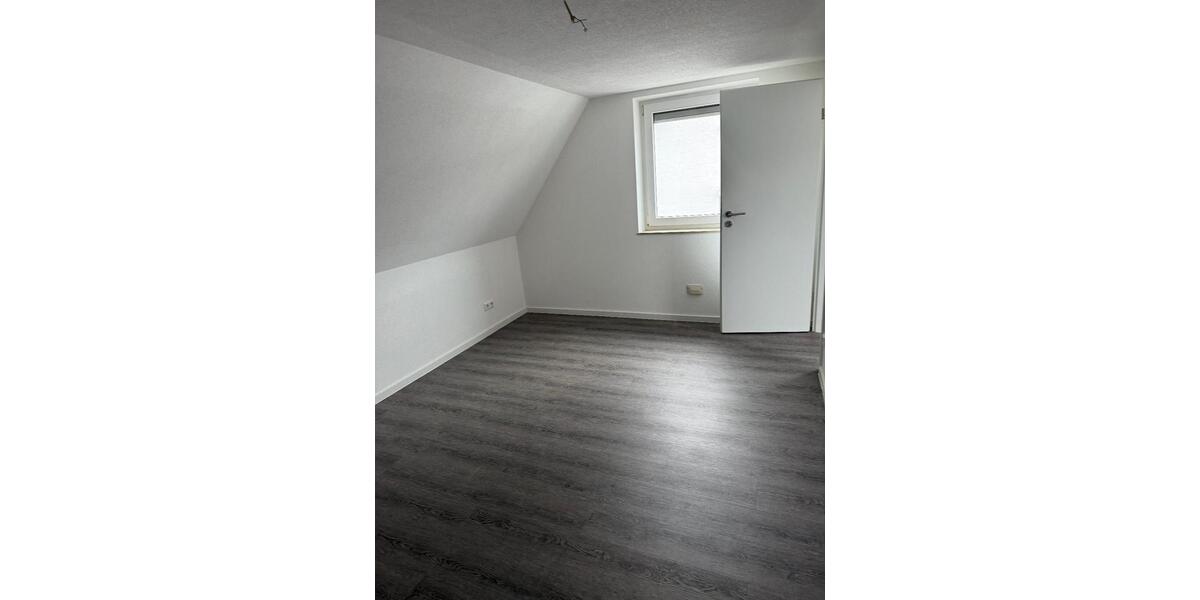 Dachgeschoßwohnung Aalen Unterkochen - 2 Zimmer, 575&euro; | Angebot:25305280