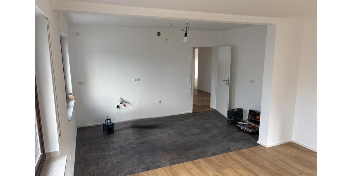 Erdgeschoßwohnung Gelnhausen - 4 Zimmer, 106 m&sup2;, 1.420&euro; | Angebot:25821232