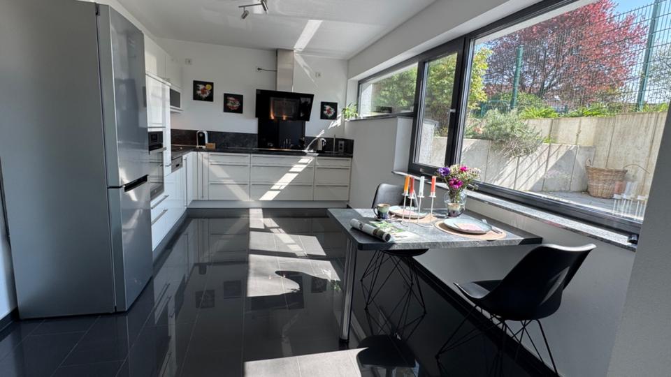 Etagenwohnung Dortmund Hombruch - 2 Zimmer, 90 m&sup2;, 1.150&euro; | Angebot:26415630