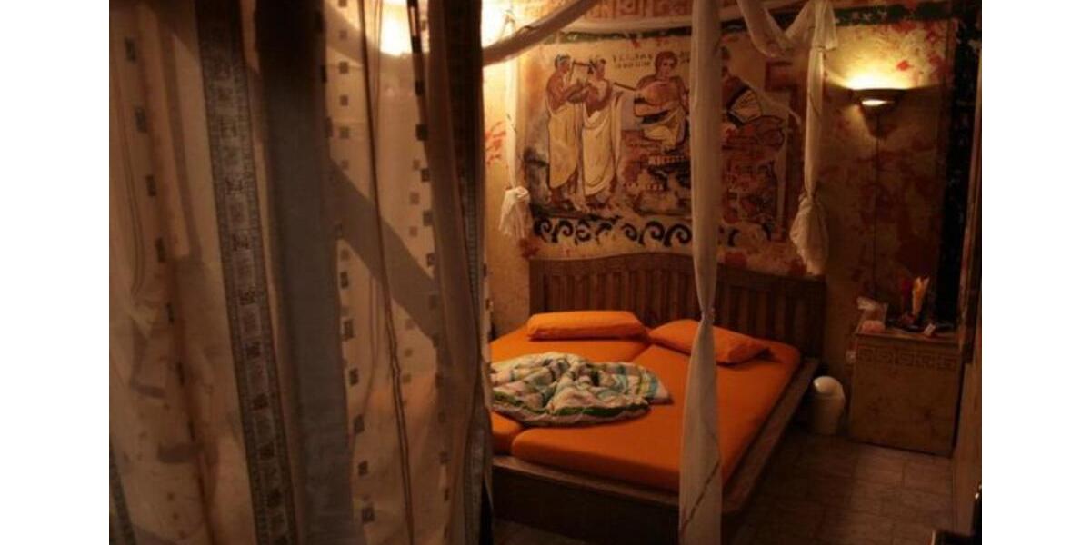 Wohnen auf Zeit Lünen Brambauer - 10 Zimmer, 20 m&sup2;, 50&euro; | Angebot:22697840