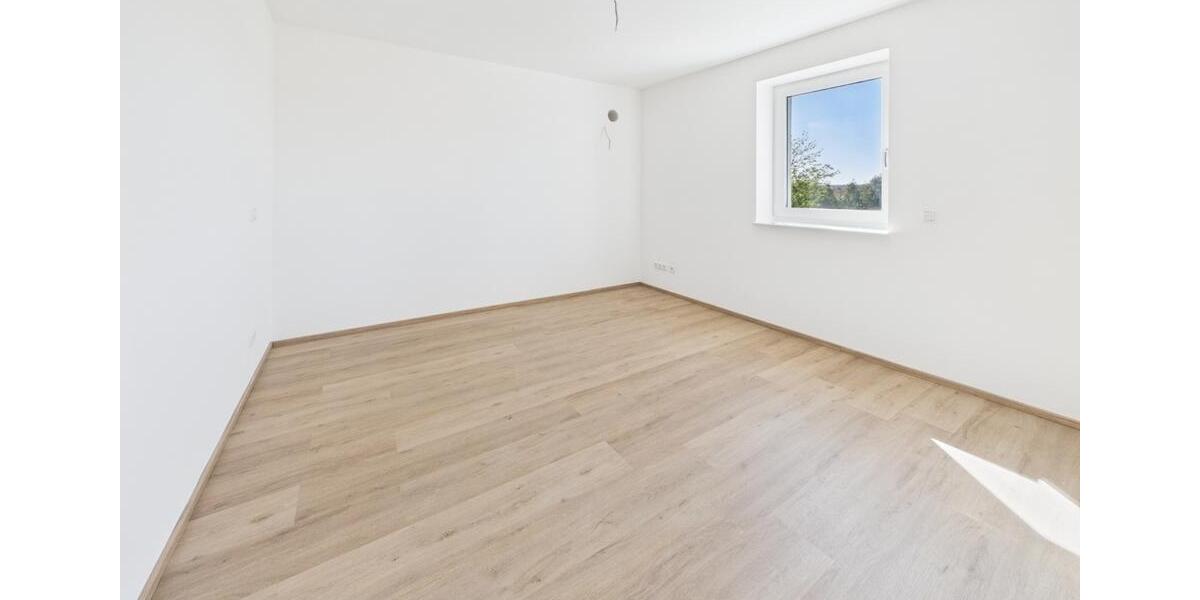 Etagenwohnung Bechhofen - 2 Zimmer, 77 m&sup2;, 730&euro; | Angebot:26634851