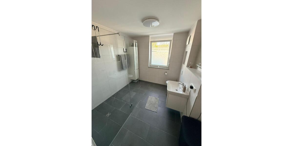 Erdgeschoßwohnung Altenstadt an der Waldnaab - 3 Zimmer, 72 m&sup2;, 990&euro; | Angebot:26350205