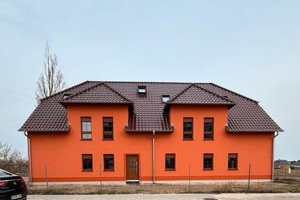 Wohnung Eisenhüttenstadt - 3 Zimmer, 100 m&sup2;, 10&euro; | Angebot:26126216