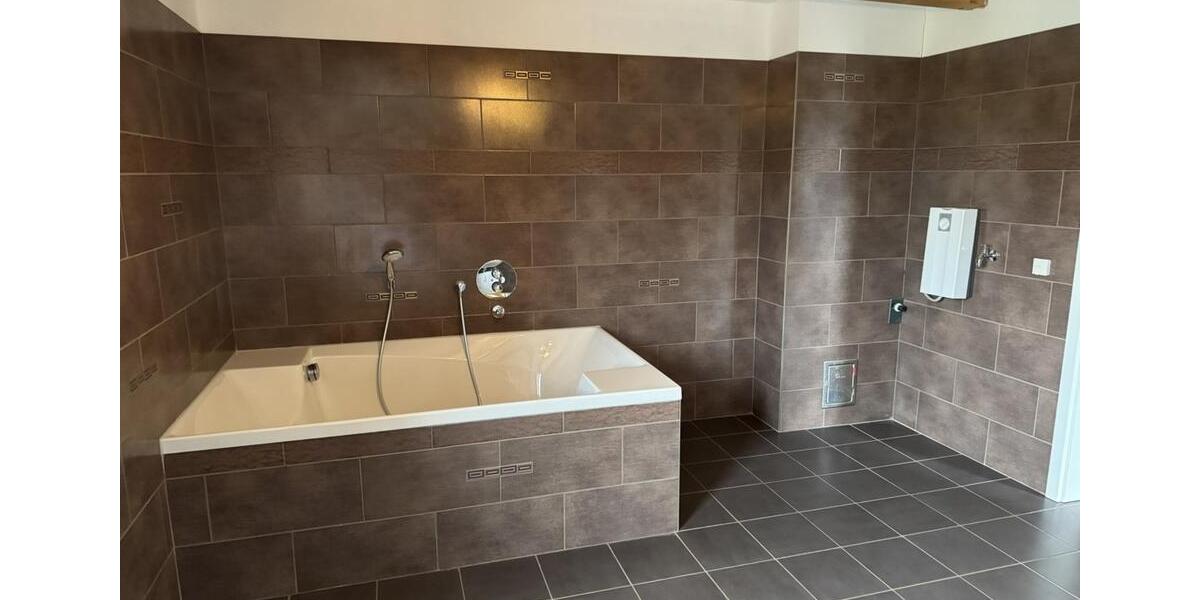 Etagenwohnung Sankt Michaelisdonn - 2 Zimmer, 143 m&sup2;, 1.290&euro; | Angebot:26665942