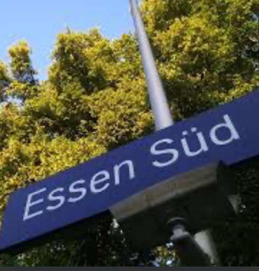 Frauen-WG-Zimmer in Essen Süd Ü40