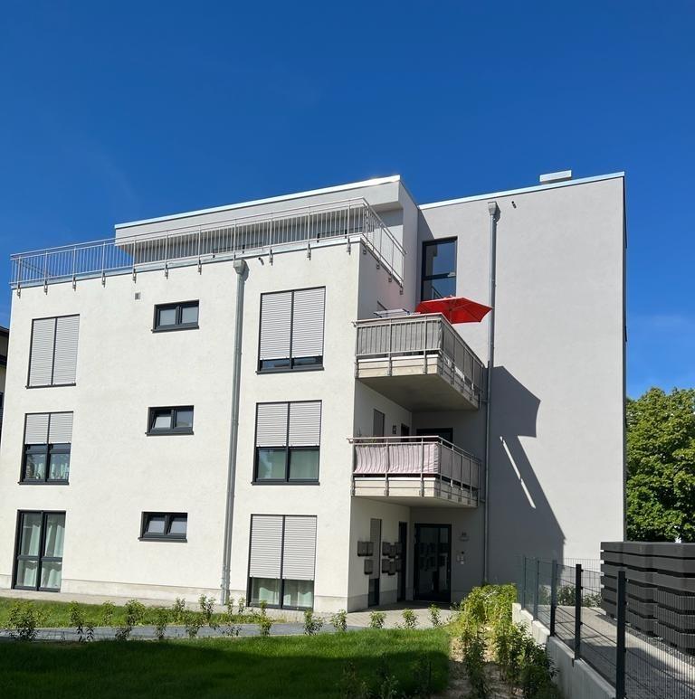 Helle, moderne Neubau Erdgeschoßwohnung im Herzen von Asbach