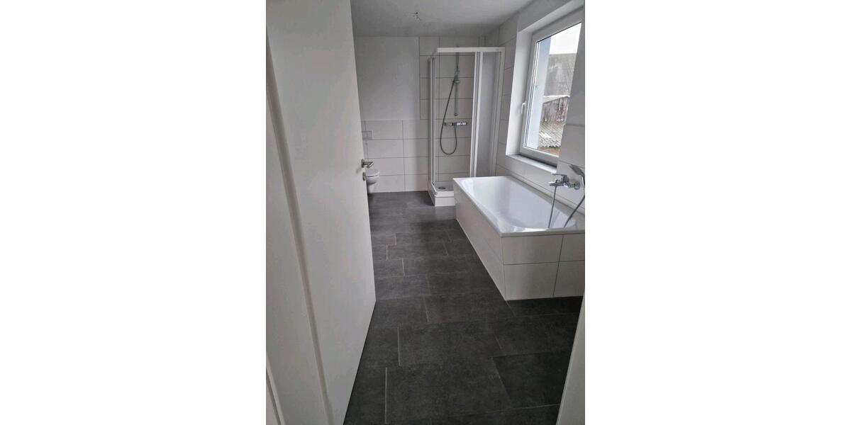 Etagenwohnung Anklam - 2 Zimmer, 82 m&sup2;, 700&euro; | Angebot:24978673