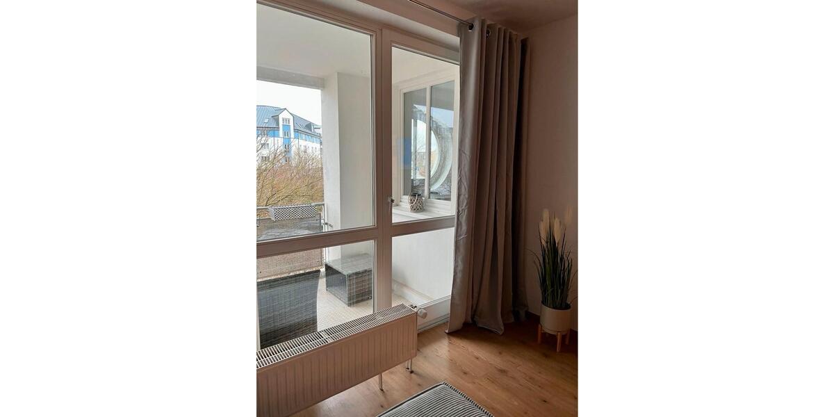 Etagenwohnung Rostock Gehlsdorf - 2 Zimmer, 62 m&sup2;, 1.300&euro; | Angebot:24446554