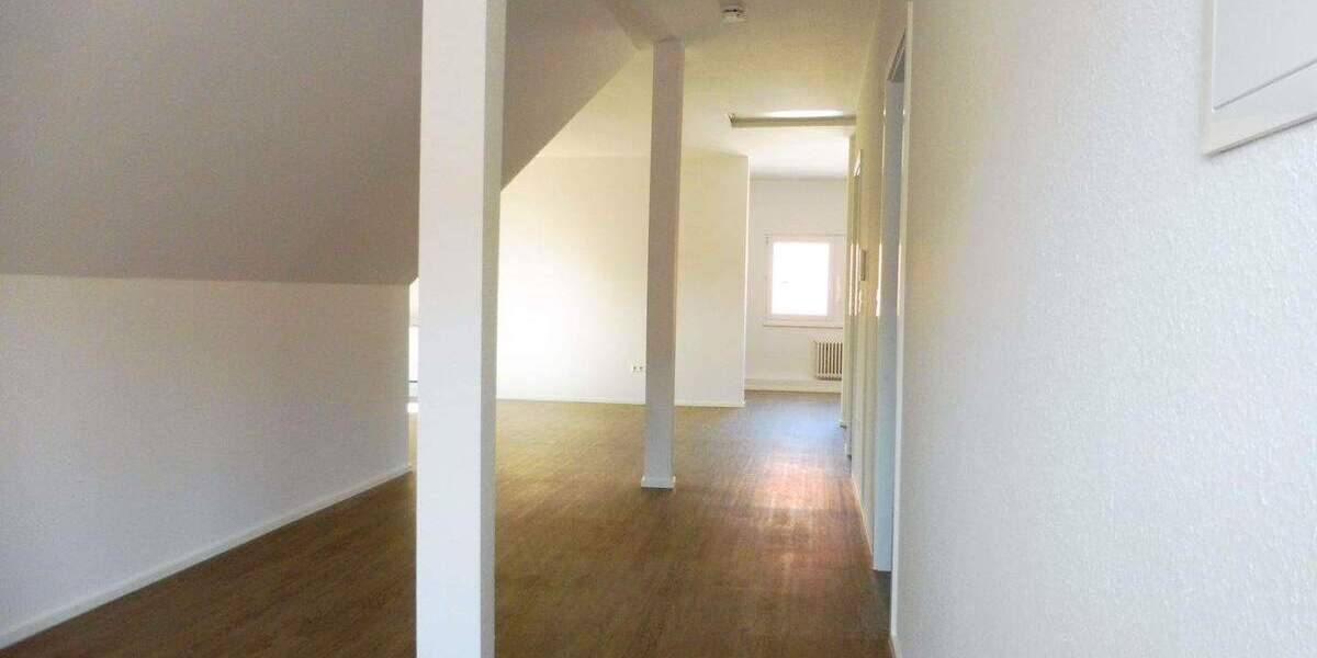 Etagenwohnung Bad Saulgau - 3 Zimmer, 122 m&sup2;, 980&euro; | Angebot:25690379