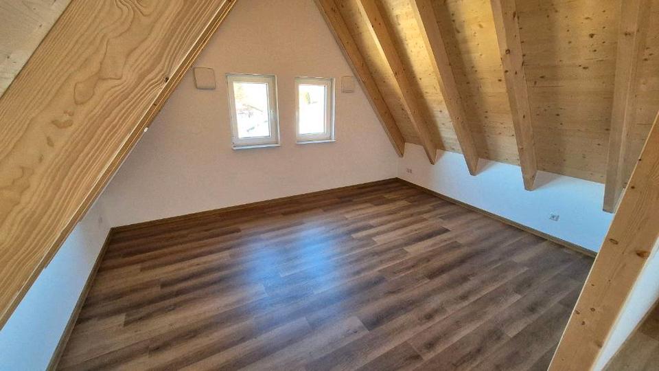 Maisonettenwohnung Schleusingen - 2.5 Zimmer, 85 m&sup2;, 680&euro; | Angebot:25993603