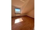 Dachgeschoßwohnung Pforzheim Nordstadt - 3 Zimmer, 60 m&sup2;, 345&euro; | Angebot:26271054