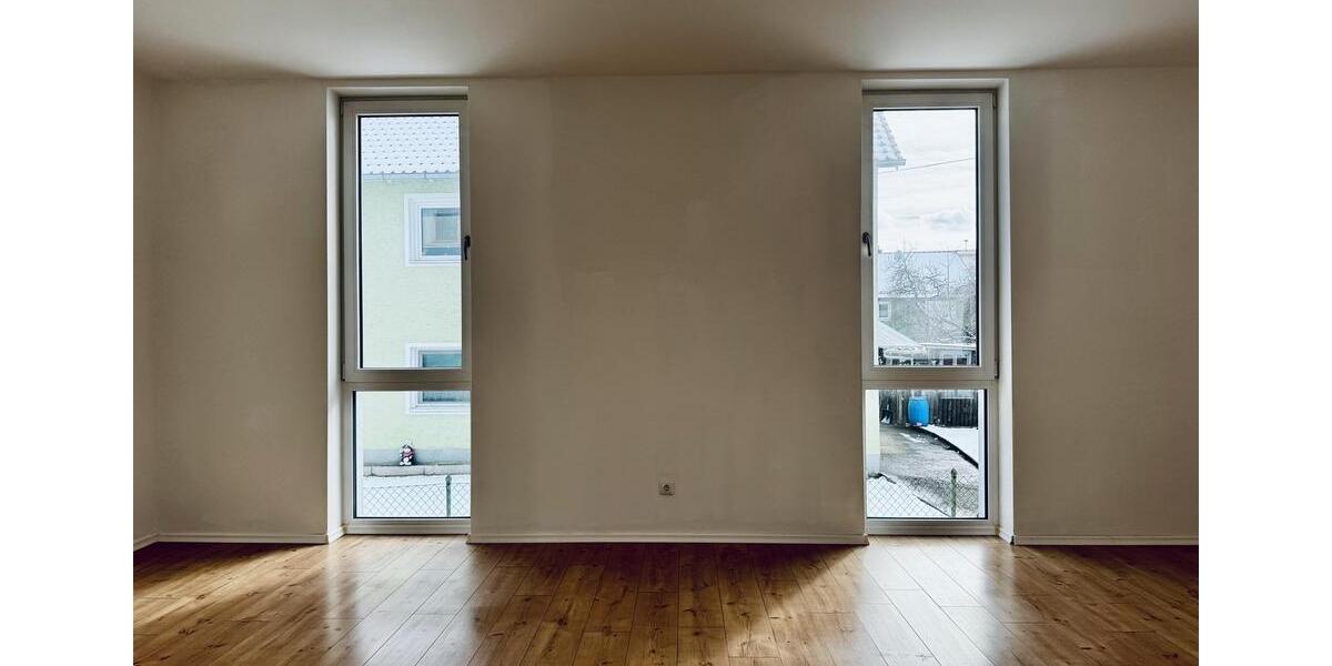 Etagenwohnung Hemau - 3 Zimmer, 90 m&sup2;, 970&euro; | Angebot:25127344