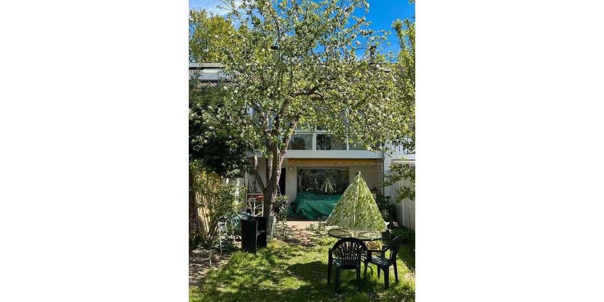 Reihenhaus Bad Wildungen - 6 Zimmer, 120 m&sup2;, 1.340&euro; | Angebot:26359349