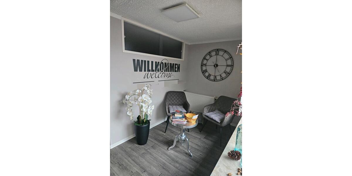 GewerberäumePraxisräume in Rhinow zu vermieten 45 m2 zimmer