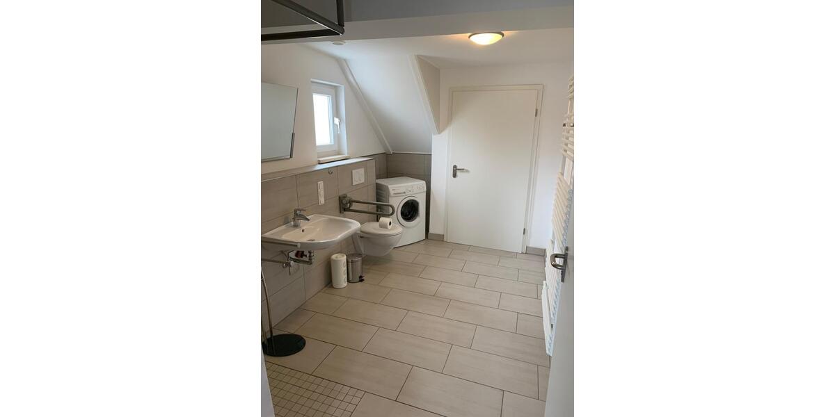 Reihenhaus Holzminden - 3 Zimmer, 93 m&sup2;, 800&euro; | Angebot:24587683