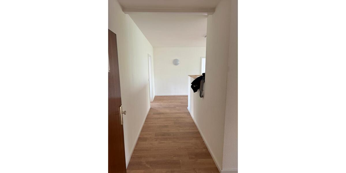 Erdgeschoßwohnung Schriesheim - 5 Zimmer, 138 m&sup2;, 1.600&euro; | Angebot:24727449