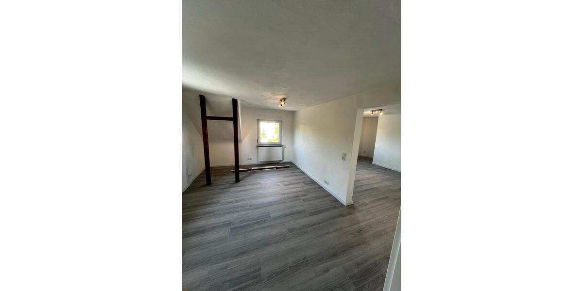 Etagenwohnung Eppelborn - 3 Zimmer, 75 m&sup2;, 590&euro; | Angebot:26260790