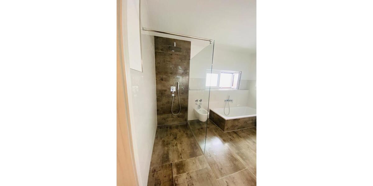 Einfamilienhaus Künzelsau - 3 Zimmer, 127 m&sup2;, 1.750&euro; | Angebot:24864803