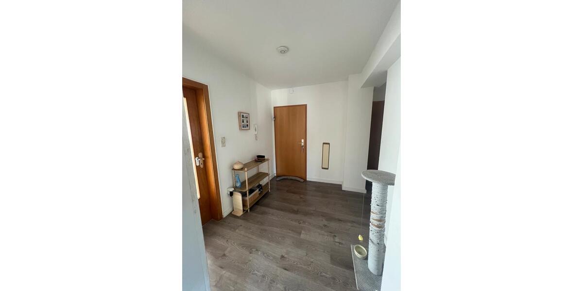 Dachgeschoßwohnung Hessisch Oldendorf - 3.5 Zimmer, 86 m&sup2;, 850&euro; | Angebot:26355843