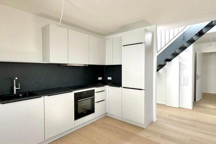 Haus Ulm - 3 Zimmer, 85 m&sup2;, 2.020&euro; | Angebot:25568080