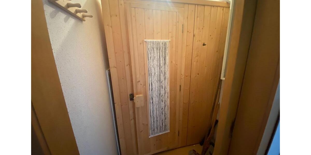 Dachgeschoßwohnung Butzbach - 3 Zimmer, 85 m&sup2;, 900&euro; | Angebot:24688057